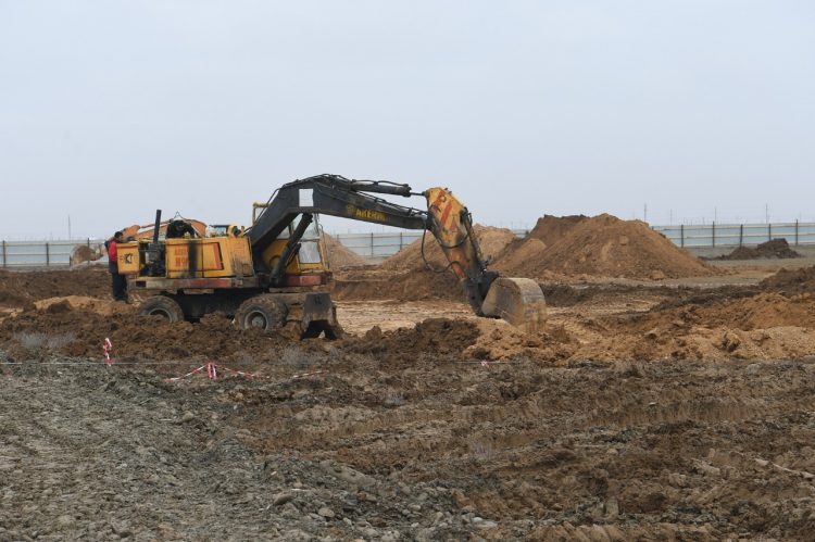 А. МАМИН ТҮРКІСТАНДАҒЫ ҚАРҚЫНДЫ ҚҰРЫЛЫСПЕН ТАНЫСТЫ