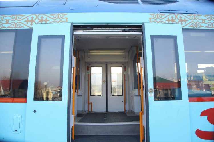 ТҮРКІСТАН МЕН ШЫМКЕНТТІҢ АРАСЫН ЕНДІ ЖЕДЕЛ ПОЙЫЗ ЖАЛҒАЙТЫН БОЛАДЫ