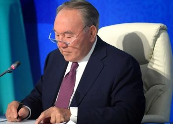 Н.Назарбаев дәрі-дәрмек айналысы мәселелері бойынша түзетулерге қол қойды