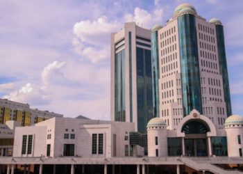 Н.Назарбаев: Сіздер министр емес, қорқақсыздар