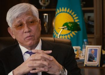 Нет охраны и дороги для меня не перекрывают — аким Алматинской области