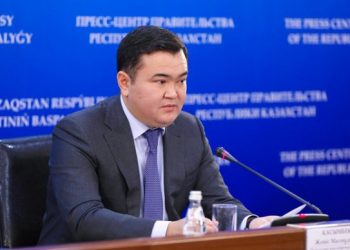 Касымбек об отставке правительства: Премьер собрал нас вечером