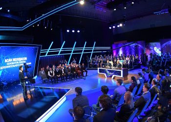 Мемлекет басшысы «Қазақстандағы 100 жаңа есім» жобасына қатысушылармен кездесті