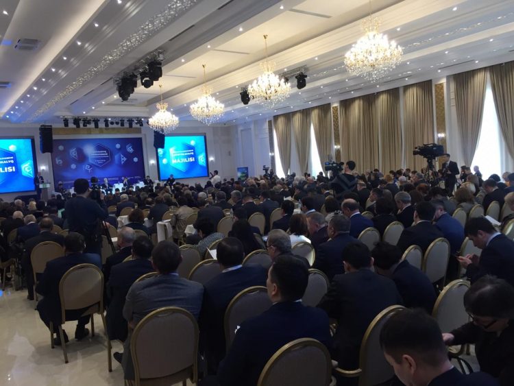 Қоғамдық кеңестің ІІ Республикалық мәжілісі өтуде