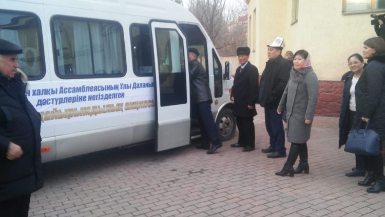 «Қайырымдылық керуені» жалғасуда