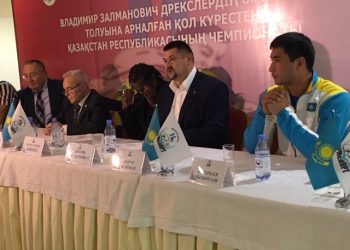 Қол күрестен Қазақстан Республикасының чемпионаты өтуде