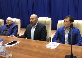 Спорт саңлақтары жастармен кездесті