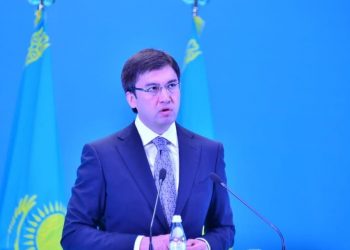 Әбдірахымов халықтан өзін мақтамауды сұрады