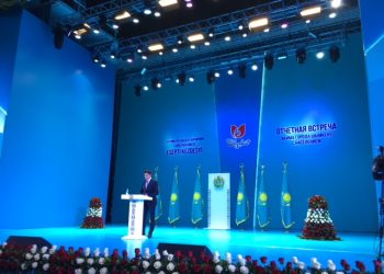 Мегаполис мэрі қала тұрғындарының алдында қорытынды есеп беруде