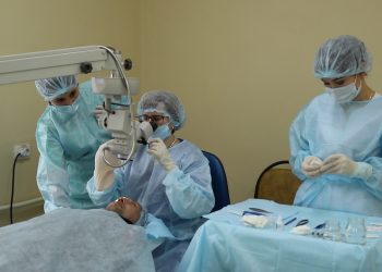 5 науқастың көзіне ота жасалынады