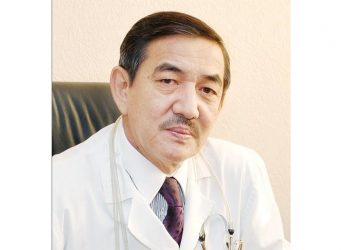 Белгілі алтын қолды хирургті ақтық сапарға шығарып салды