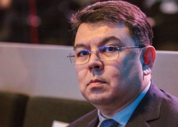 Бозумбаева одобрили в должности министра энергетики