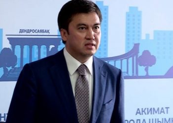 Габидулла Абдрахимов отдаст зарплату за 1 день родителям погибших девочек