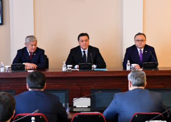 Үкімет басшысы Ақтөбе облысының активіне жаңа әкімді таныстырды