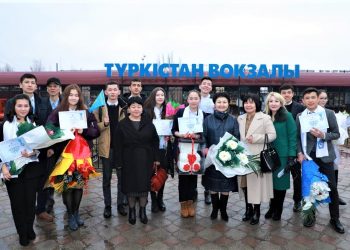 ТҮРКІСТАН ОБЛЫСЫНЫҢ ОҚУШЫЛАРЫ ХАЛЫҚАРАЛЫҚ САЙЫСТА 9 ЖҮЛДЕ ЕНШІЛЕДІ