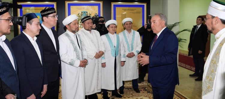 Мемлекет басшысы Қазақстан мұсылмандары діни басқармасына барды