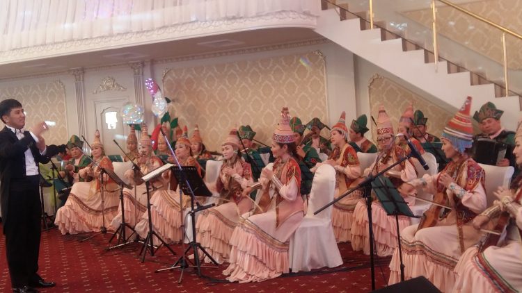 «Ана — өмірдің шуағы»