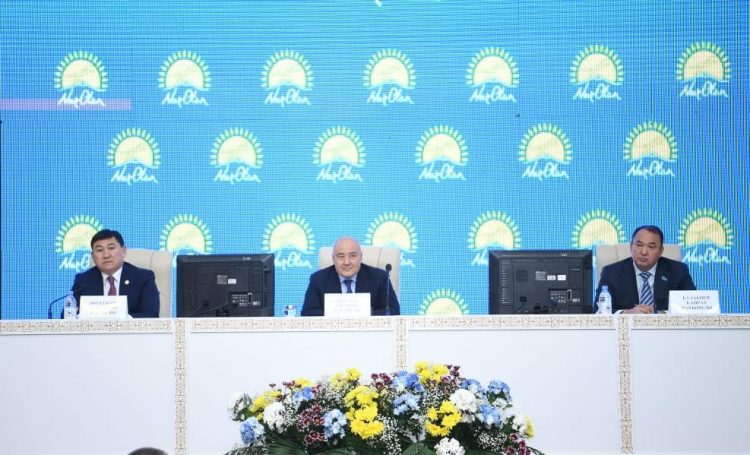 Өмірзақ Шөкеев: Тұрмысы төмен отбасындағы балаларды кәсіпкерлікке тартуымыз керек