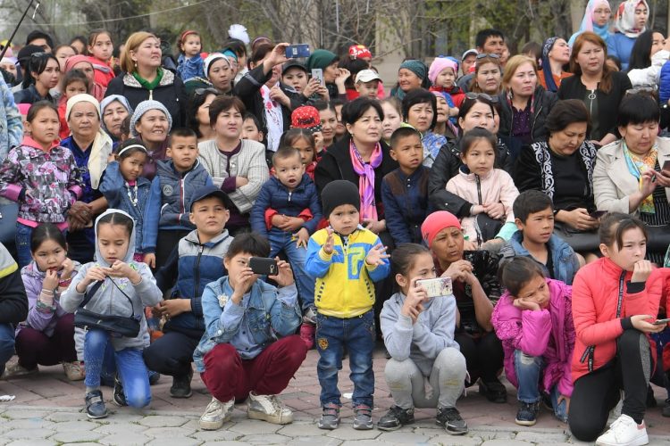 Түркістанда 2000 литр наурыз көже таратылды