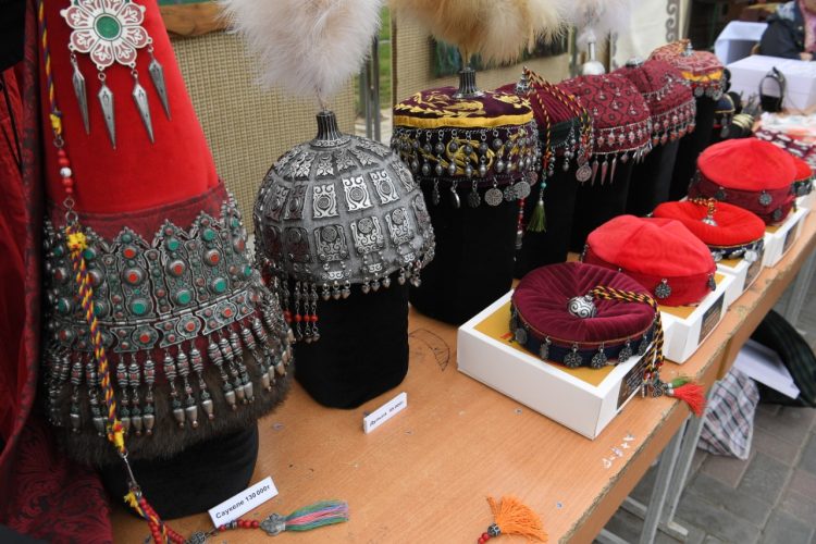 Түркістанда 2000 литр наурыз көже таратылды