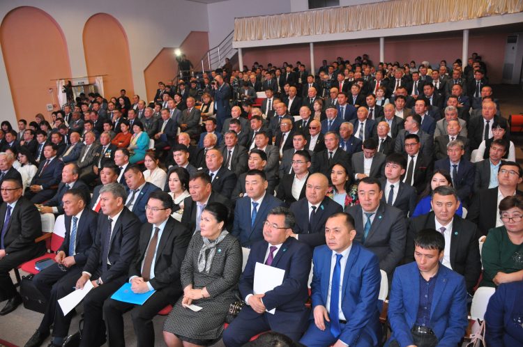 Түркістанда облыстық партия активінің жиыны басталды