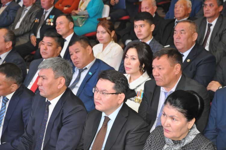 Түркістанда облыстық партия активінің жиыны басталды