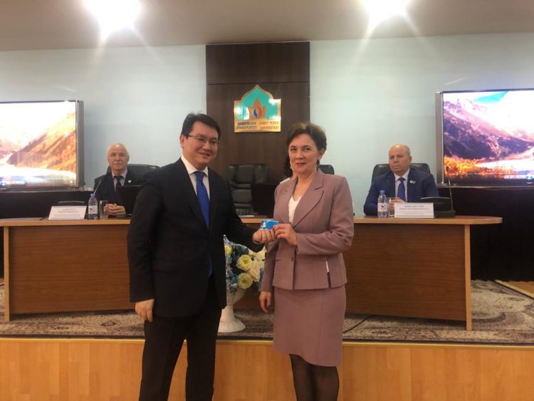 Түркістанда тұңғыш рет Алғыс айту күні атап өтілді