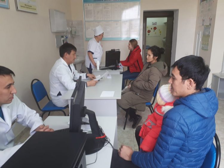 Ақ халаттылар 32 жастағы тұрғынның аяғының ауыр екенін анықтап берді