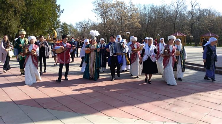 Мегаполисте «Наурыз керуені» жүріп өтті