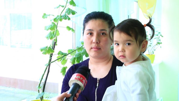 Жерде бір бала қуанса, көкте мың періште шаттанады…