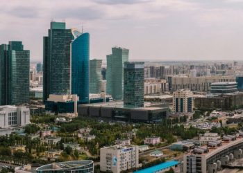 Парламент Астананы Нұрсұлтан деп атау туралы ұсынысты мақұлдады