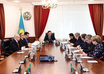 Премьер-Министр «Росатом» бас директоры Алексей Лихачевпен кездесу өткізді