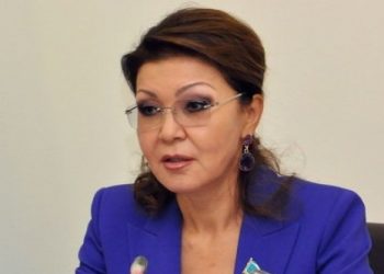 Д.Назарбаева: Я осознаю роль парламента в этот переломный момент нашей истории