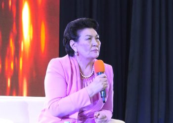 Қоғам қайраткері Оразкүл Асанғазықызымен мегаполис жастарымен кездесті