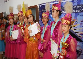 Ұлытаудың бишілері үздіктер қатарында