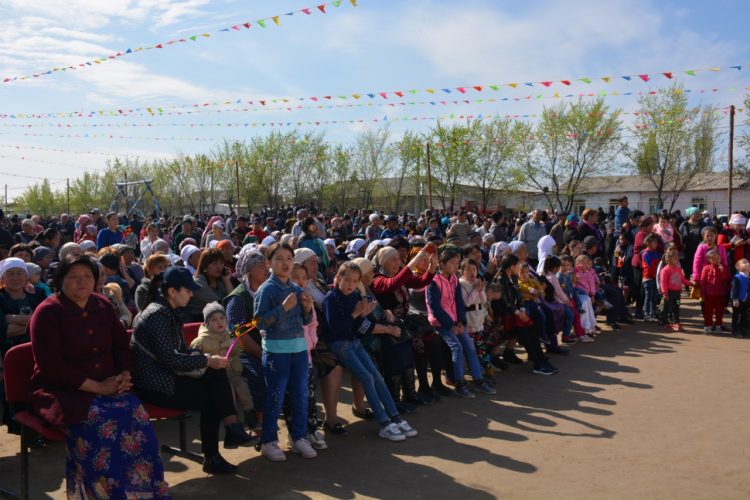 Түркістан төріндегі ізгілікті шара