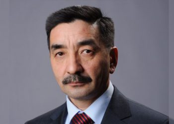 Жамбыл Ахметбеков ҚКХП атынан президенттік сайлауға кандидат ретінде бекітілді