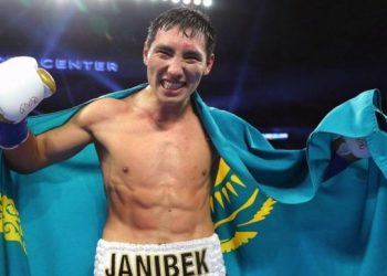 Жәнібек Әлімханұлы екі чемпиондық титулды жеңіп алды