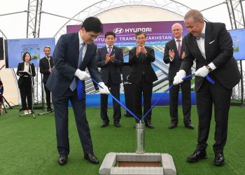 Алматыда Hyundai автокөлігін шығаратын қазақстандық-кореялық зауыт құрылысының алғашқы іргетасы қаланды