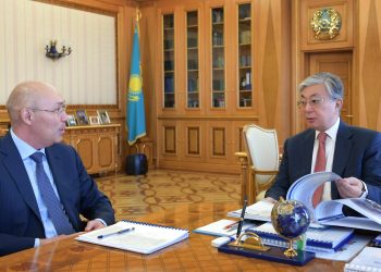 Қазақстан Президенті «Астана» халықаралық қаржы орталығының басқарушысы Қайрат Келімбетовті қабылдады