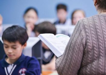 15 мың мұғалім төленбей келген 176 млн теңге үстемеақыларын алды