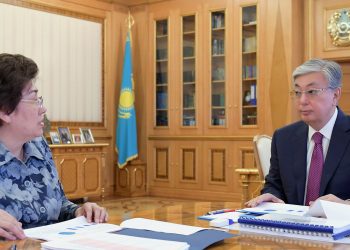 Қазақстан Президенті Қасым-Жомарт Тоқаев Білім және ғылым министрі Күләш Шәмшидинованы қабылдады