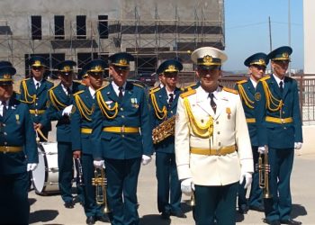 Шымкентте әскери қызметкерлер қоныс тойын тойлауда