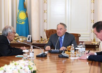 Назарбаев Жоғары Еуразиялық экономикалық кеңестің құрметті төрағасы болды