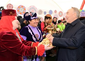 Н.Назарбаев Қазақстан халқының бірлігі күнін мерекелеуге арналған шараға қатысты