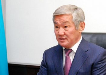 Бердібек Сапарбаев еңбек нарығына өзгерістер әкелуі мүмкін жаһандық сын-қатерлерді атады