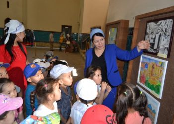 «Әзірет Сұлтан» қорық-музейінде «Қасиетті шаһар – балалар көзімен» фото көрмесі өтті