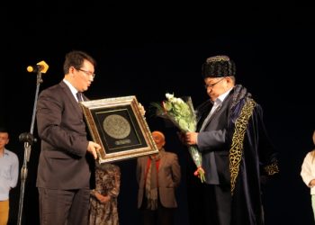 Қостанай облысының театры Түркістанда «Мұңмен алысқан адам» драмасын сахналады