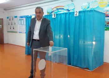 Шымкент қаласының мәслихат хатшысы Ғани Ташқараев та сайлауда өз таңдауын жасады