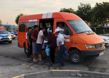 Арыстықтар өз үйлеріне жол тартты!